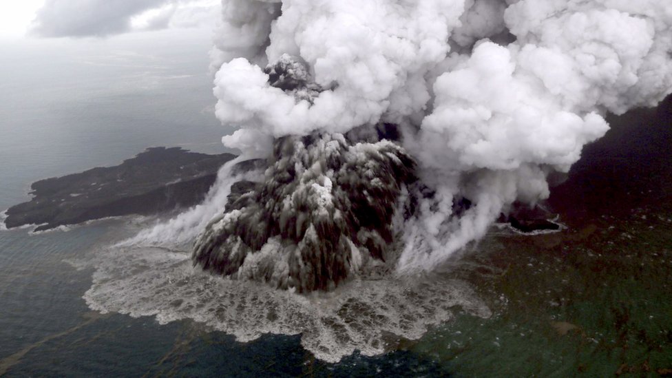 pegunungan terkena gempa dahsyat