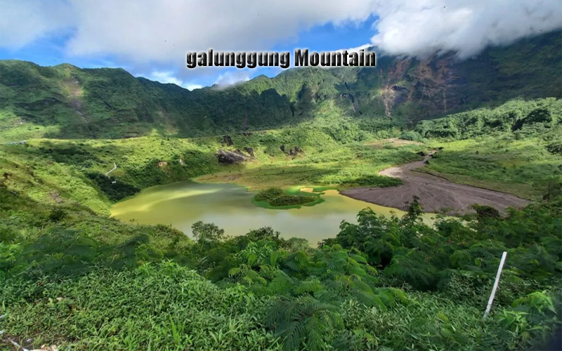 Gunung Galunggung Keindahan Alam dan Sejarah Letusan