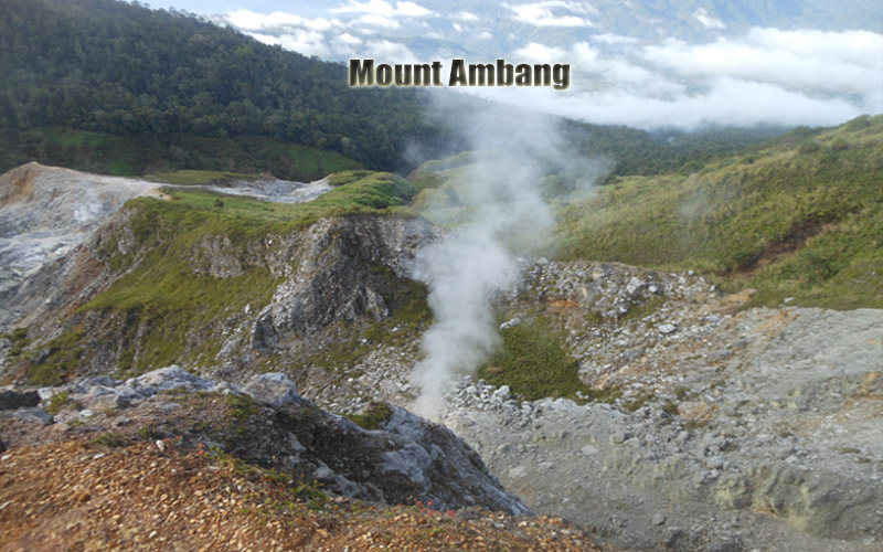 Gunung Ambang Gunung Berapi yang Megah di Jantung Sulawesi